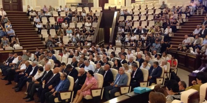 Uluslararası Osmanlı Araştırmalarında Yeni Eğilimler Kongresi başladı