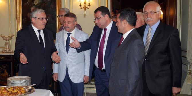 UNESCO’da Kütahya çinisi konferansı