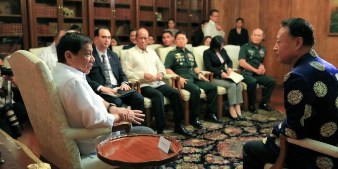 Çin’den Marawi’ye 65 milyon Filipin Pezosu