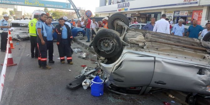 Başkent’te zincirleme kaza: 1’i ağır 5 yaralı