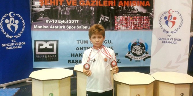 Foça’lı Kaan’dan şehit ve gaziler anısına