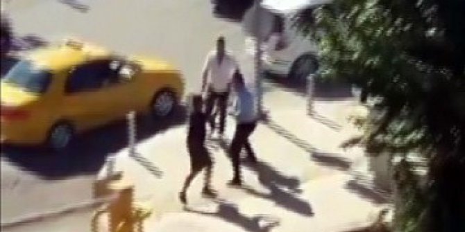 Halk otobüsü şoförü tartıştığı sürücüyü yumruklarıyla darp etti