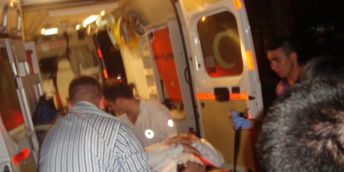 Düğünde havaya açılan ateşle yaralandı