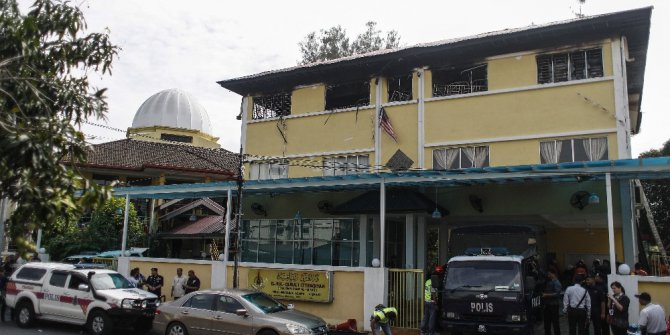 Kuala Lumpur’da yatılı okulda yangın: 25 ölü