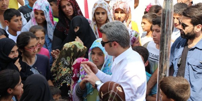 Hanili kadınların yüzü gülüyor