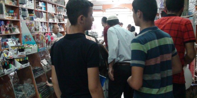 Kırtasiyelerde yoğunluk başladı