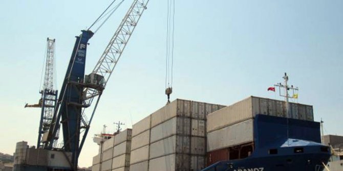 Ege’nin meyve ve sebzeleri Bandırma üzerinden Rusya’ya gönderiliyor