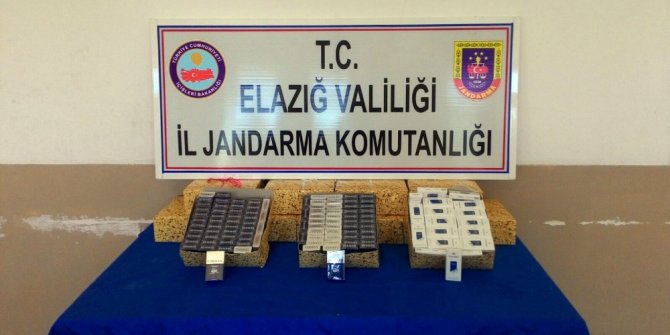 Baklava kutularından kaçak sigara çıktı