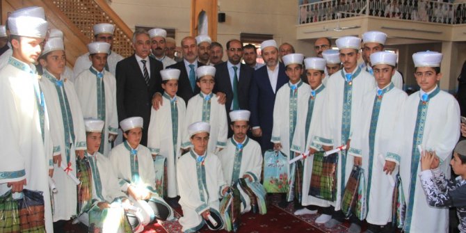 Hakkari’de hafızlar için ilk defa icazet merasimi düzenlendi