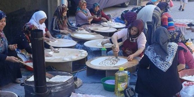 Tavşanlılı kadınlardan yangın bölgesine yiyecek desteği