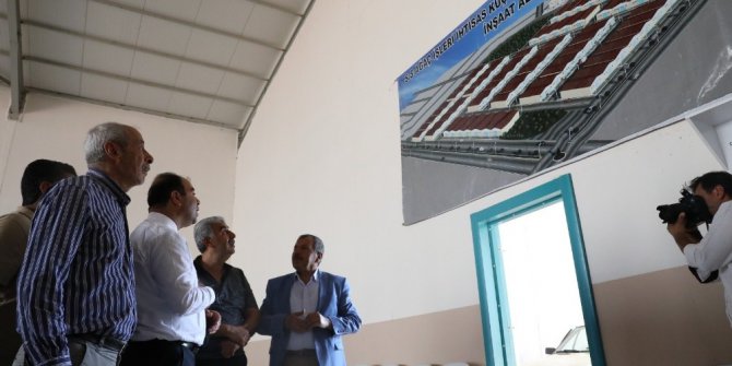 Çiftçi,evren sanayi esnafı ile buluştu