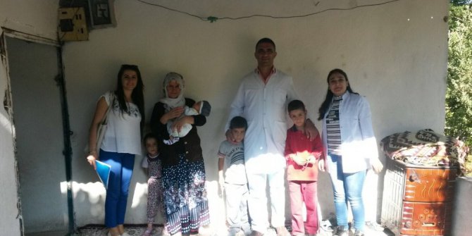 Gevaş’ta ‘Bebekler Gülsün’ projesi