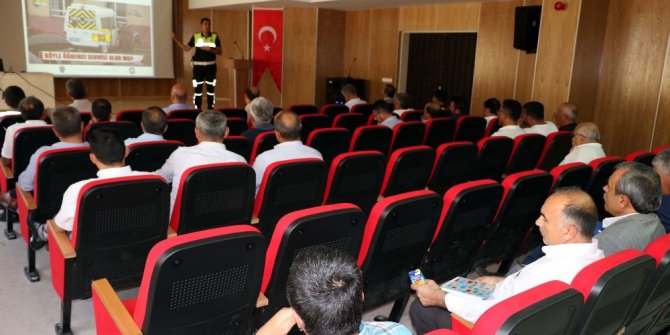Yozgat’ta okul servis şoförlerine eğitim verildi