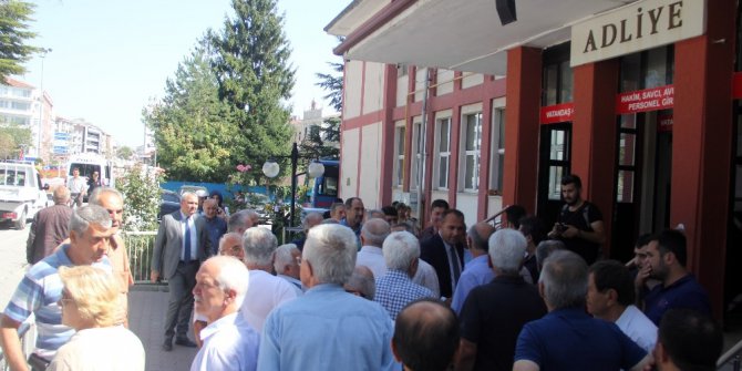 Bolu MHP’de 400 istifa