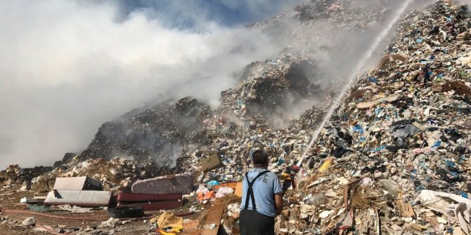 Bilecik çöplüğünde yangın