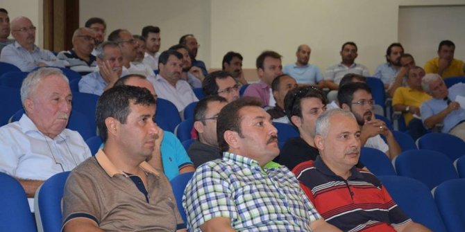 Edremit’te Müfredat Bilgilendirme Toplantıları tüm hızıyla devam ediyor