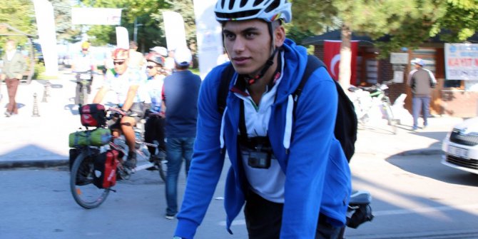 Avrasya Tünelini bisikletiyle geçip ceza yiyen bisikletçinin Beyşehir paylaşımı ilgi çekiyor