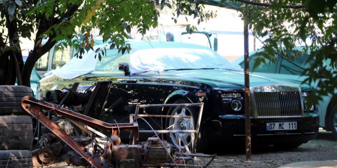 Dünyaca ünlü isimleri taşıyan otomobile haciz
