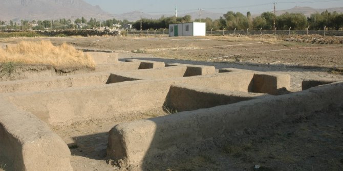 Eski Van şehri yeniden ayağa kaldırılıyor