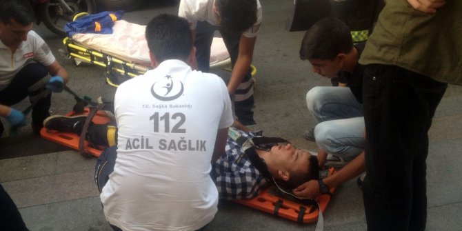 Otomobiliyle yayaya çarpıp kaçtı