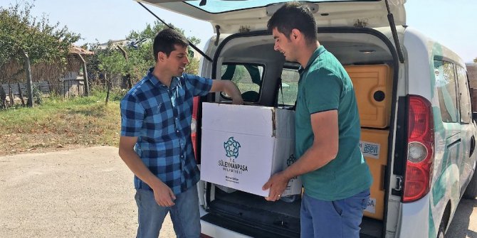 Süleymanpaşa Belediyesi ürünlerini teslim eden çiftçileri yalnız bırakmadı