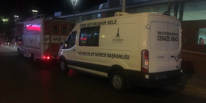 Metronun önüne atladığı iddia edilen şahıs hayatını kaybetti