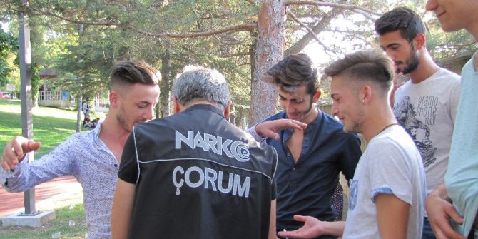 Çorum’da narkotimler sokağa indi
