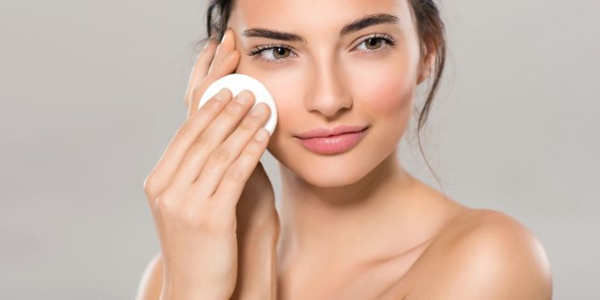 Makyaj sonrası doğal cilt temizliği yaşlanmayı geciktiriyor