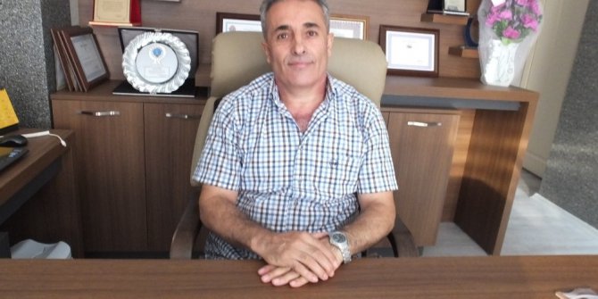 Burhaniye’de emekli müdür danışman oldu