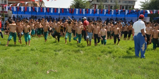 600 pehlivan İzmit’te er meydanına çıkıyor