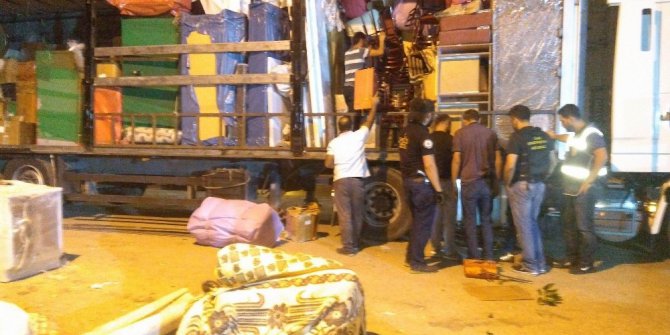 Sivas’ta 250 bin liralık kaçak sigara ele geçirildi