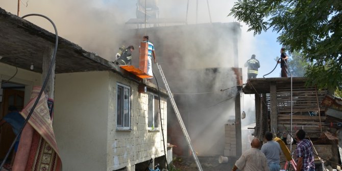 19 Mayıs’ta ev yangını