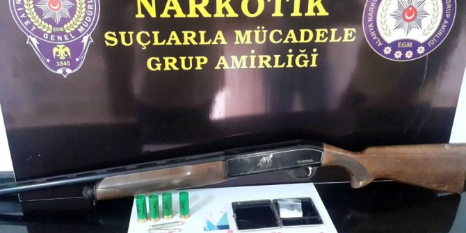 Pompalı tüfekli şüphelinin üzerinden 219 adet uyuşturucu hap çıktı