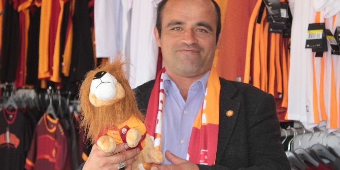 Galatasaray Gezici Mağazası İlgi Görüyor