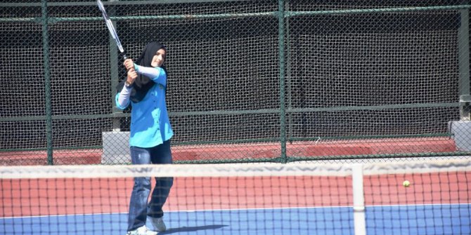 1966 Malatya Gençlik ve Spor Kulübü’nden teniste büyük başarı