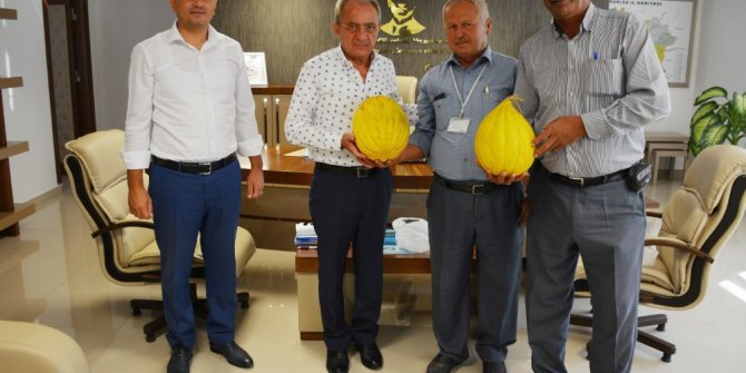 Kırkağaçlı muhtarlardan 154 mahalle projesi için teşekkür