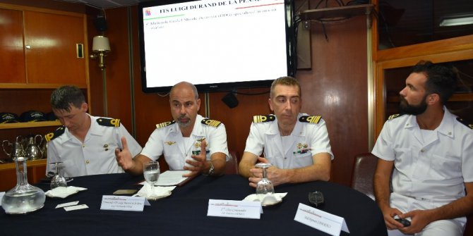 İtalyan savaş gemisi eğitim için Aksaz’a demirledi