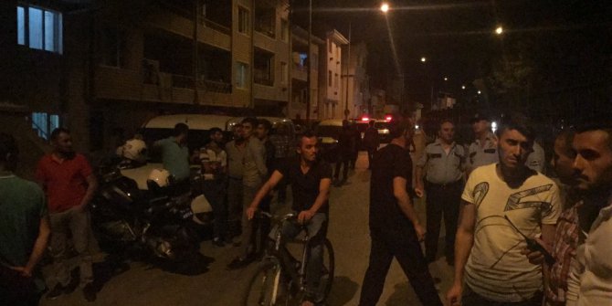 Çocuk kavgası büyüdü, mahalle karıştı
