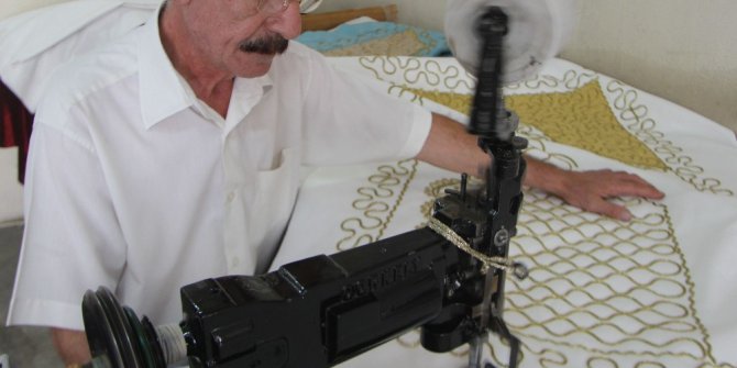 Bu makine 131 yıldır hiç durmadan nakış işliyor