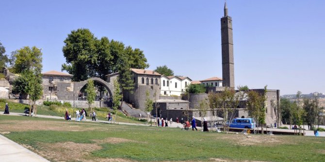 TÜİK’e göre Diyarbakır mutsuz illerin başında geliyor
