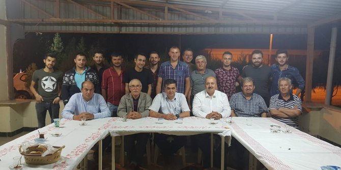 Başkan Yalçın, Pazaryerisporlu futbolcuları ve teknik heyetle bir araya geldi