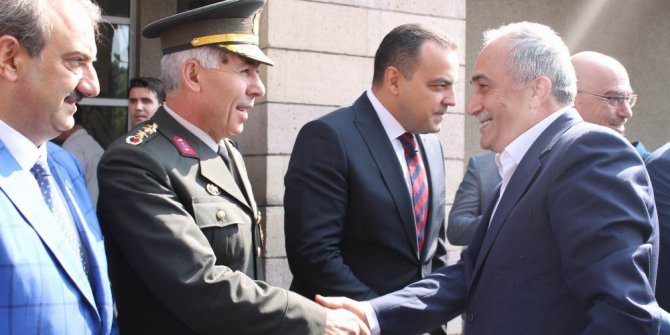 Bakan Fakıbaba: “Fındık üreticisi enerjisini yürüyüşte harcamasın”