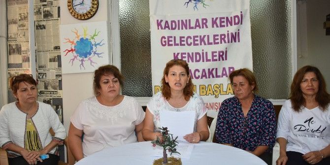 Ayşegül Terzi’ye Yapılan Saldırı Akhisar’da Kınandı