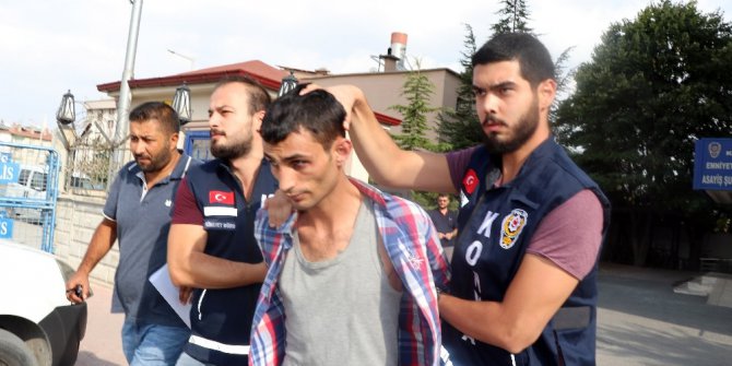 Kurye kılığına girerek boşanmak üzere olduğu eşini öldürmek istedi