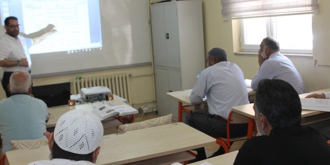 Suriyeli öğretmenlere formasyon eğitimi