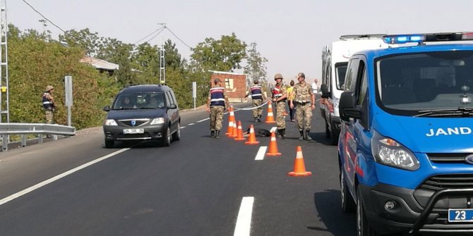 Otomobilin çarptığı yaşlı kadın hayatını kaybetti