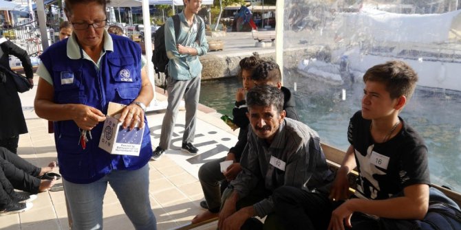 56 kaçak göçmen yakalandı