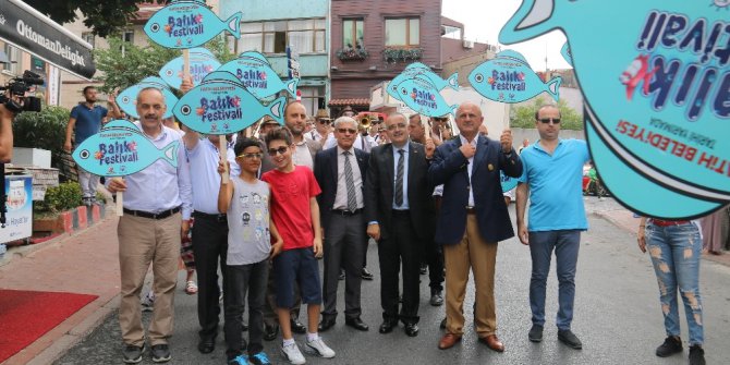 Vatandaşlar Fatih’te balığa doydu