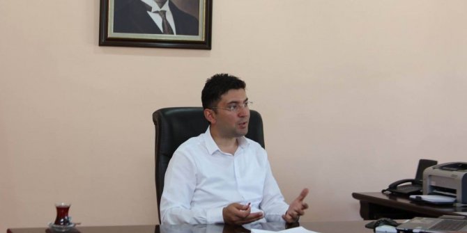 Kangal Kaymakamı Özübek görevine başladı