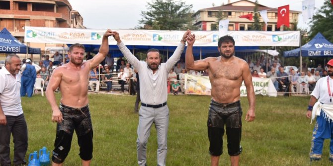 Altın Kemer Paşa Yağlı Güreşleri’nde Başpehlivan İsmail Balaban